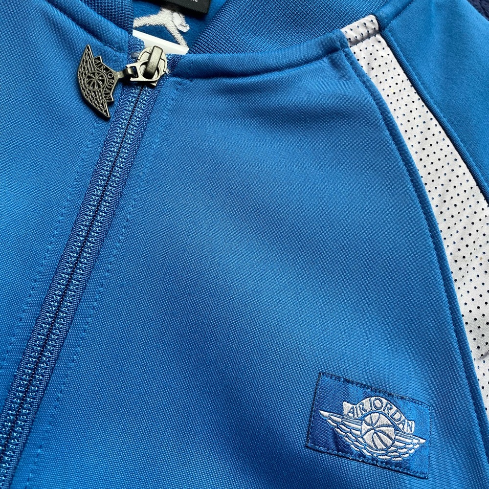 Jordan zip up